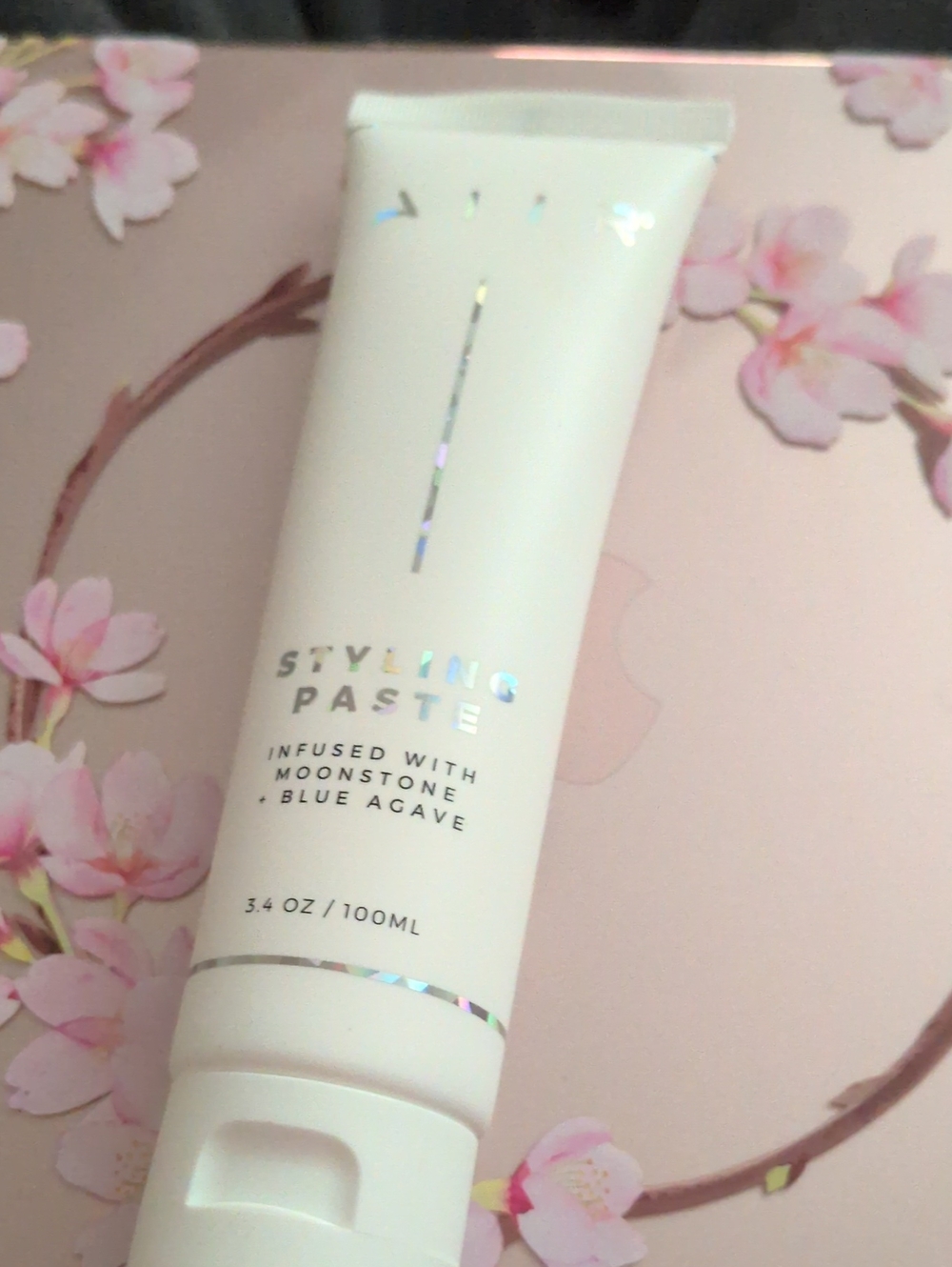 AIIR Styling Paste - Moonstone & Blue Agave